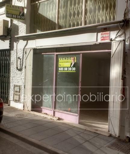 LOCAL COMERCIAL EN VENTA (C/ TERRIZA, 25) D1